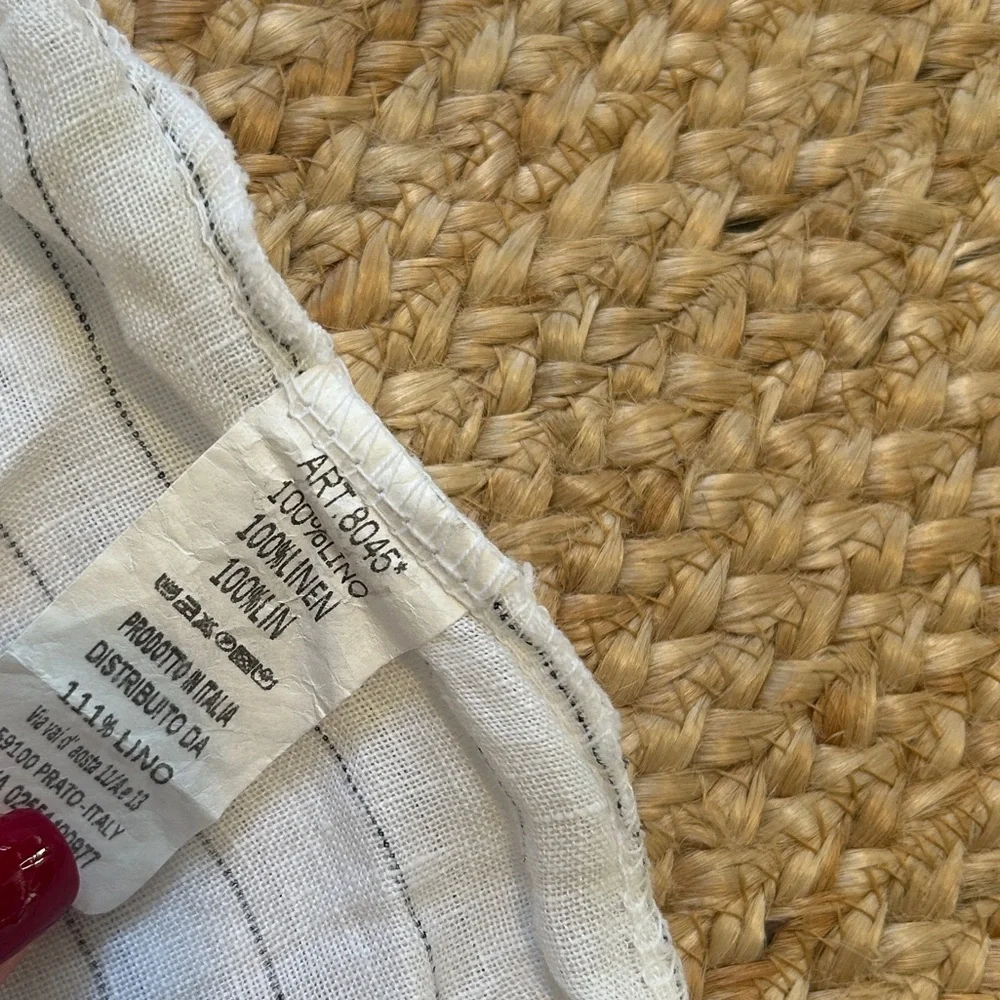 Linen Drawstring Shorts - Picture 5 of 5